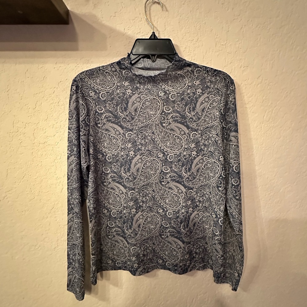 Saks Fifth Avenue Bluish Long Sleeve Tee